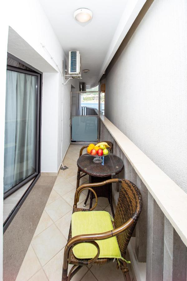Apartment Studio Premier Rafailovići Eksteriør billede