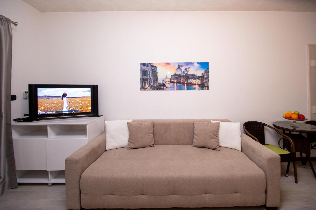 Apartment Studio Premier Rafailovići Eksteriør billede